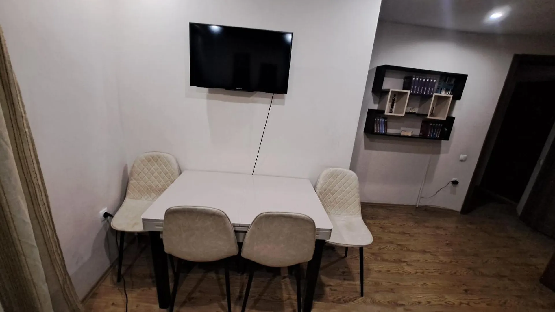 Flat Roommate In Tbilisi