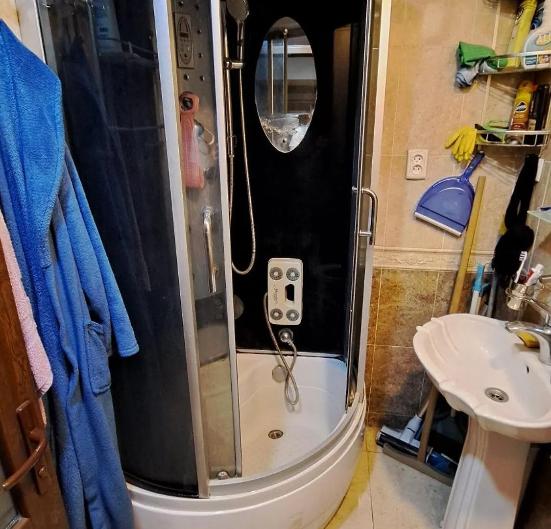 Appartamento Flat Roommate In Tbilisi Georgia